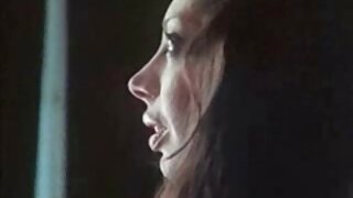 מציצה עדינה מחברה צעירה POV